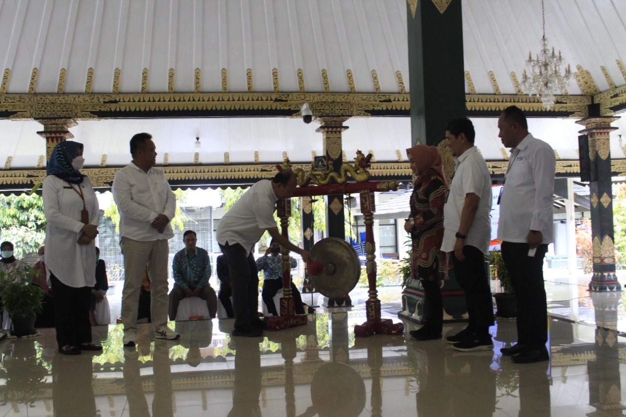 LAUNCHING PROGRAM SI KEREN (Sleman melindungI peKErja RENtan)