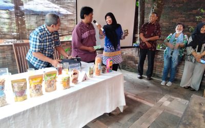 Forum Komunikasi Sebagai Sarana Menjaga Hubungan Industrial Antara Pekerja Dengan Pengusaha