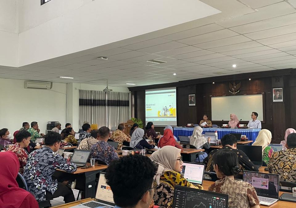 Dukung Program Pelaporan Pajak, Pegawai Disnaker Sleman Ikuti Sosialisasi Coretax System dari KPP Pratama Sleman